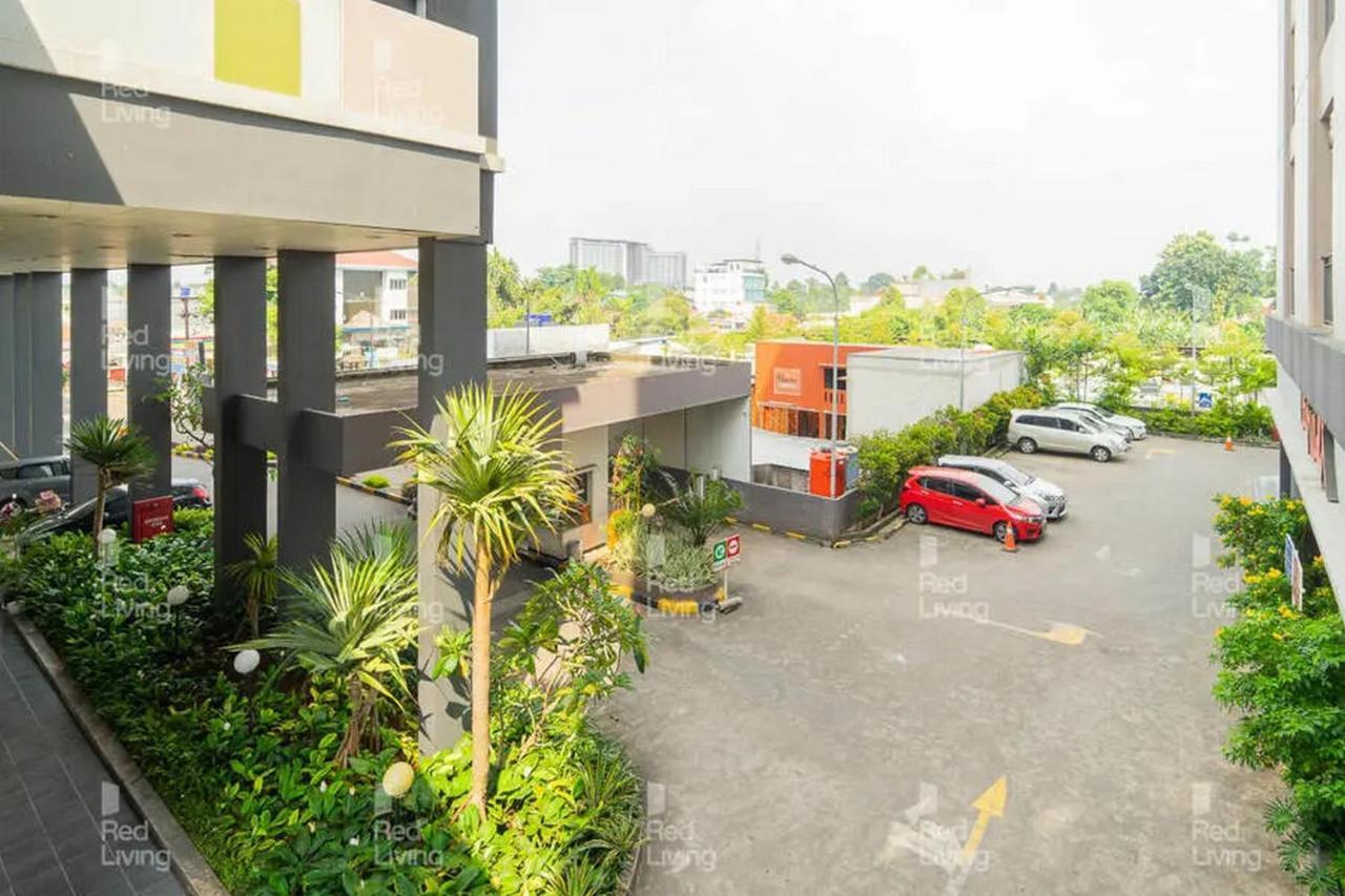 Hotel Redliving Serpong Green View - Celebrity Tower B